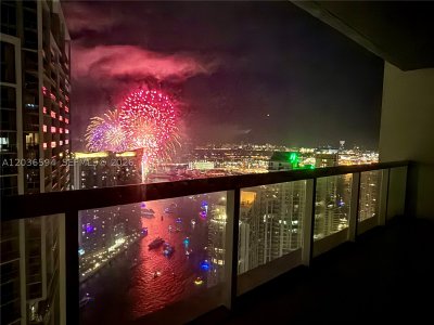 Aluguel de apartamento no Icon Brickell Tower II 5106