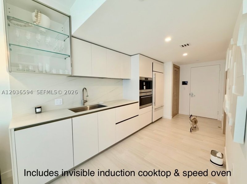 Apartment for rent at Icon Brickell Tower II 5106