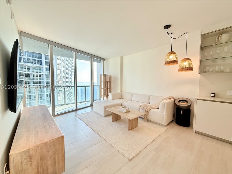 Apartment for rent at Icon Brickell Tower II 5106