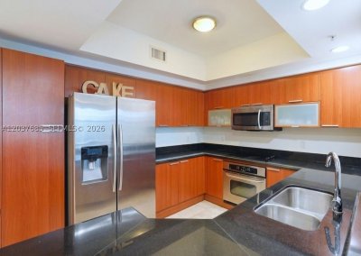 Comprar apartamento no One Fifty One at Biscayne 401