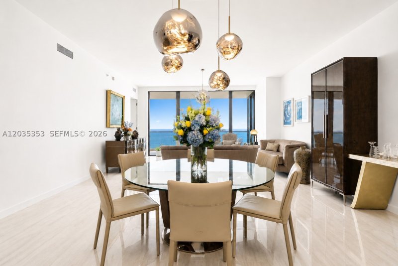 Condo for sale at Residences by Armani / Casa 1802