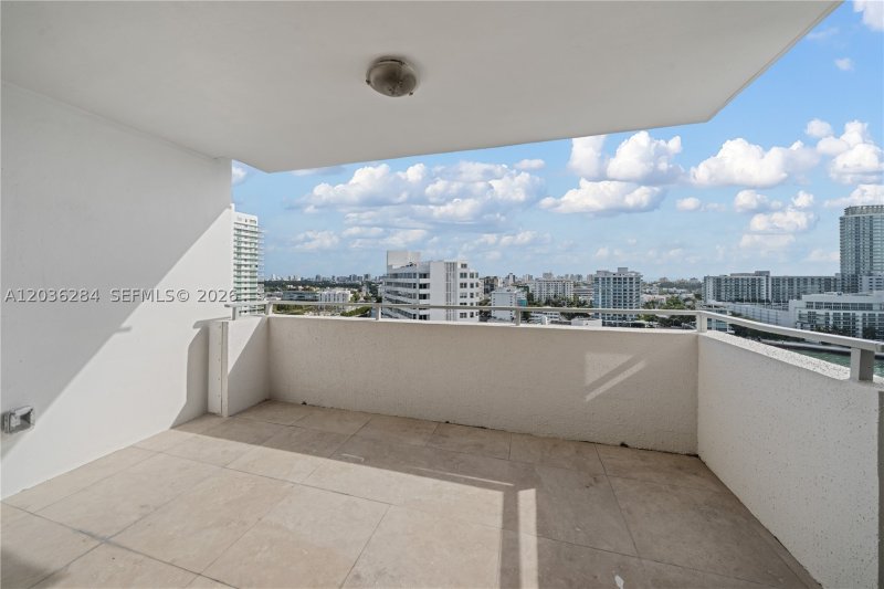 Condo for sale at Costa Brava 1708
