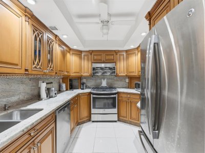 Comprar apartamento no Parker Plaza Estates 1123
