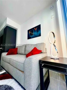 Comprar apartamento en YotelPad Miami 2308