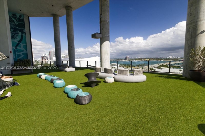 Condo for sale at The Elser Hotel and Residences 2112