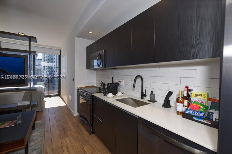 Condo for sale at The Elser Hotel and Residences 2112