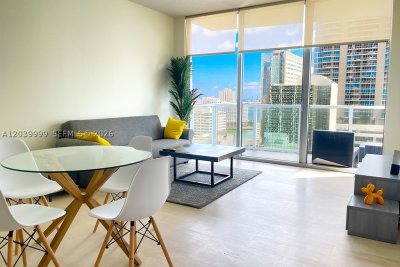 Avenue on Brickell 1050 Tower Apt #2208