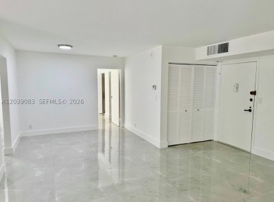 Comprar apartamento no Plaza of the Americas 116