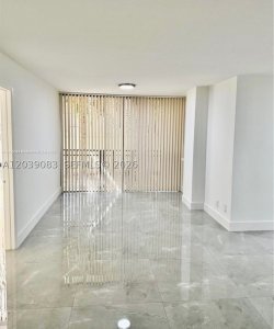 Comprar apartamento no Plaza of the Americas 116
