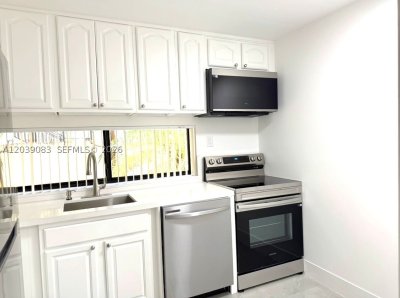 Comprar apartamento no Plaza of the Americas 116