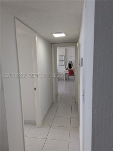 Alquiler de apartamento en Plaza Towers South 1407