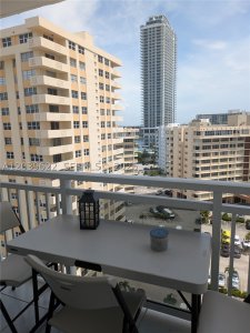 Alquiler de apartamento en Plaza Towers South 1407