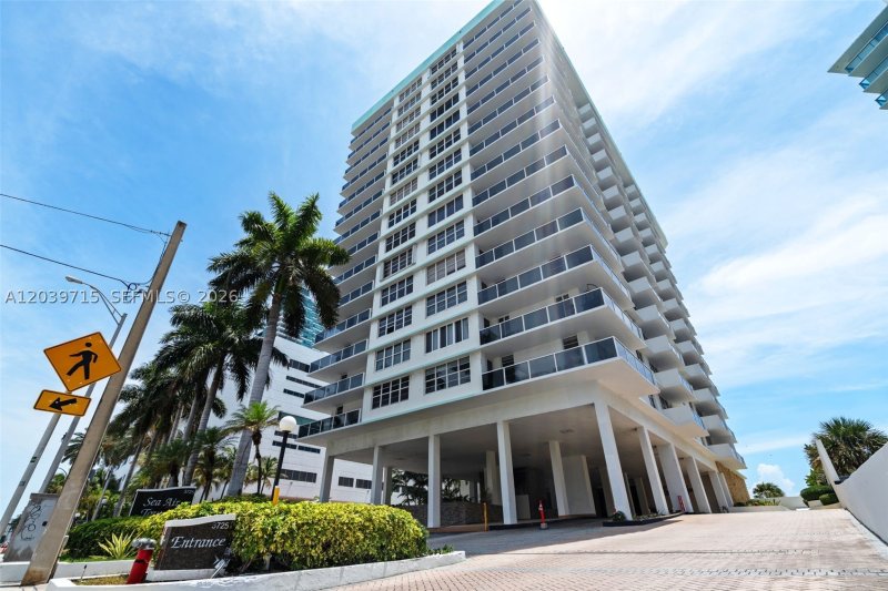 Condo for sale at Sea Air Towers 1410