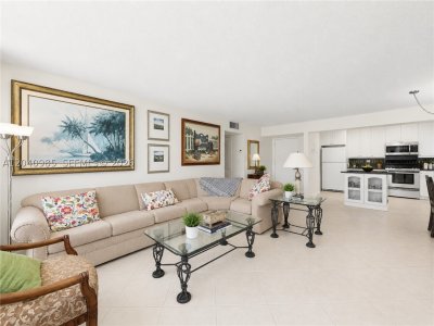 Comprar apartamento no Imperial Towers 620