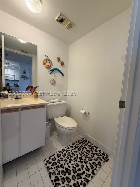 Apartment for rent at Brickell Key Two 828