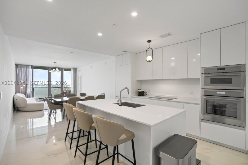 Alquiler de apartamento en Aria Reserve Miami 3905