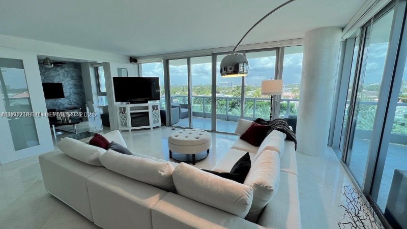 Apartment for rent at Azure 603