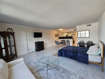 Aluguel de apartamento no The Wave Condo 327