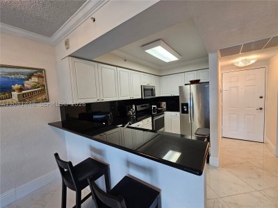 Aluguel de apartamento no The Wave Condo 327