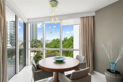 Comprar apartamento no Trump Royale 603