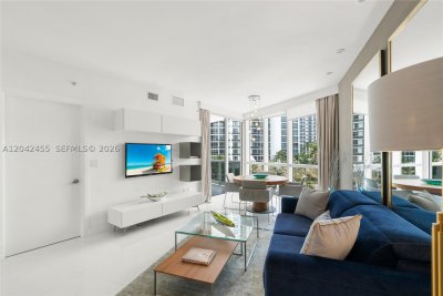 Comprar apartamento no Trump Royale 603