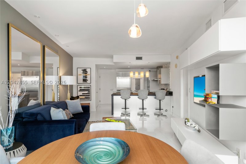 Comprar apartamento no Trump Royale 603