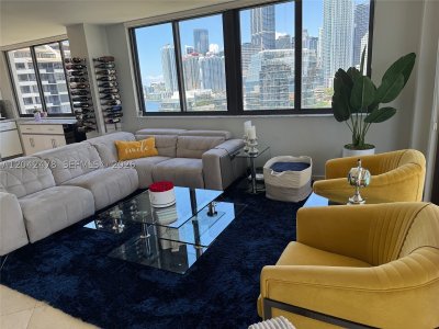 Comprar apartamento en Brickell Key Two 1513