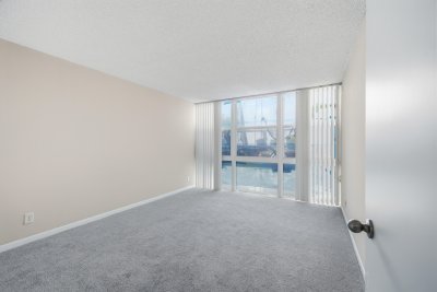 Comprar apartamento en Vantage View 1503