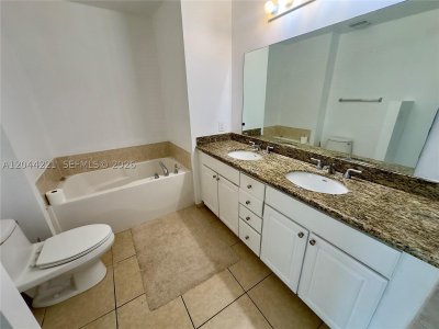 Property photo # 9