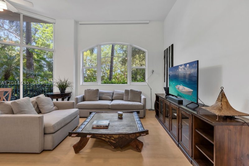Condo for sale at Turnberry Village 108