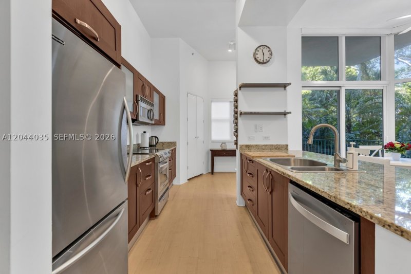 Condo for sale at Turnberry Village 108