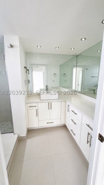 Apartment for rent at Maison Grande 401
