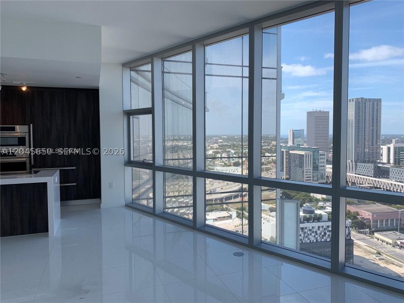 Condo for sale at Paramount Miami WorldCenter 2702