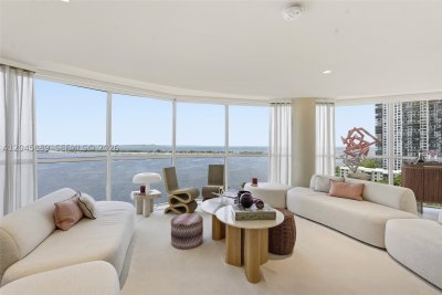 Atlantis on Brickell Apt #1401