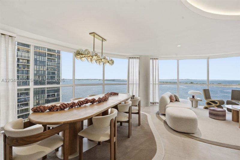 Comprar apartamento en Atlantis on Brickell 1401