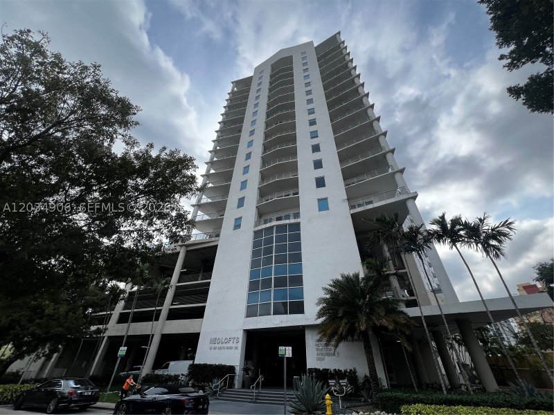 Comprar apartamento no Neo Lofts 812
