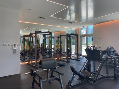Alquiler de apartamento en 1100 Millecento 2809
