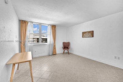 Alquiler de apartamento en Island Pointe 8F