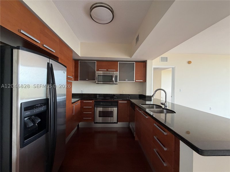 Apartment for rent at The Minorca 716