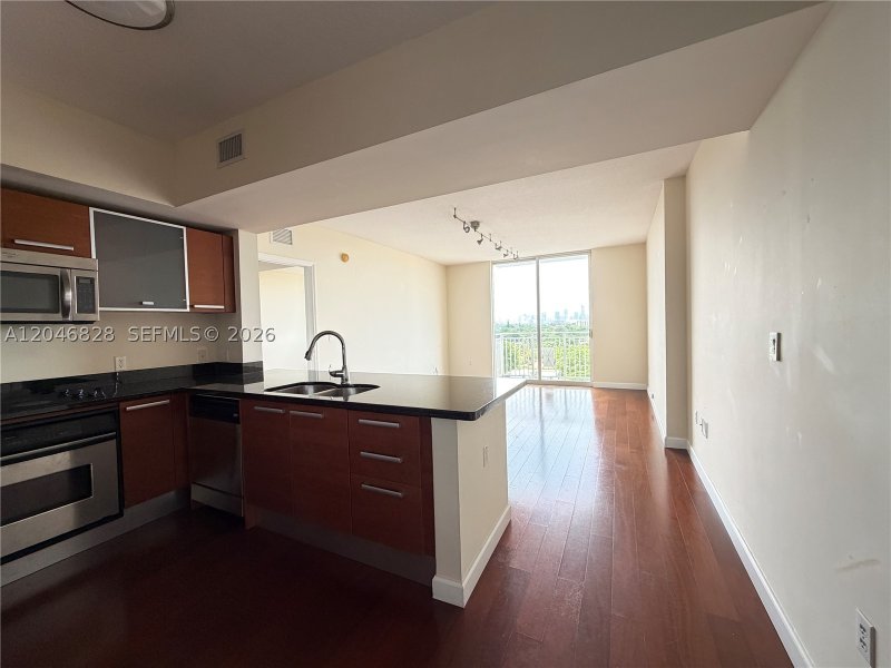 Apartment for rent at The Minorca 716