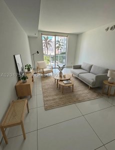 Vizcayne Everglades On The Bay Apt #1009