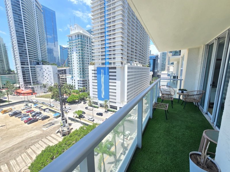 Aluguel de apartamento no Mark on Brickell 1005
