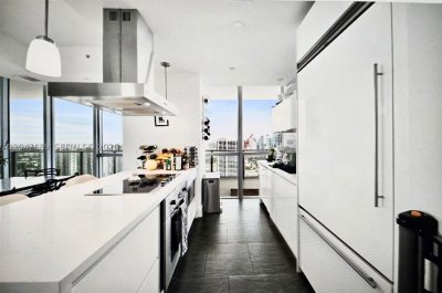 Comprar apartamento en Marquis 3708