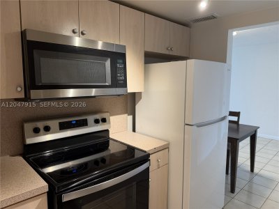 Aluguel de apartamento no Villa Capri 413