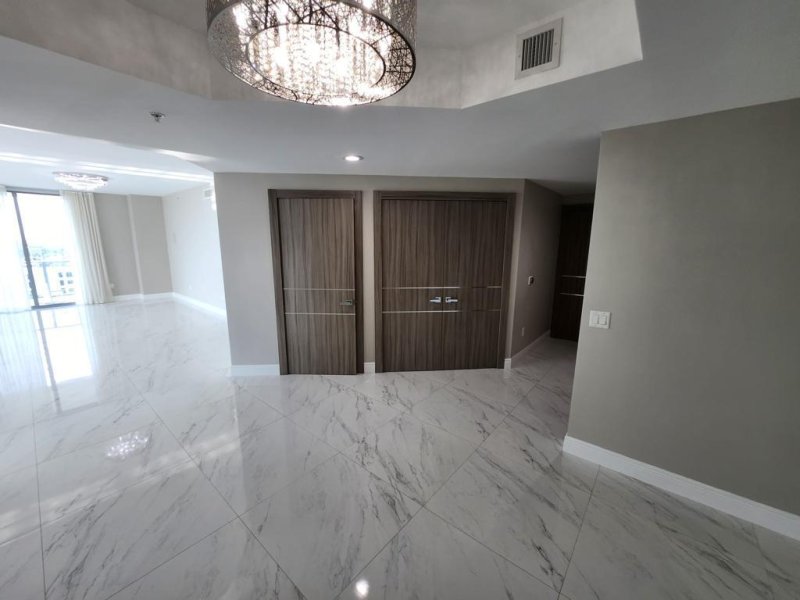 Apartment for rent at Marina Palms Yacht Club 1202