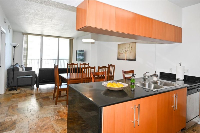 Apartment for rent at Opera Tower 2403