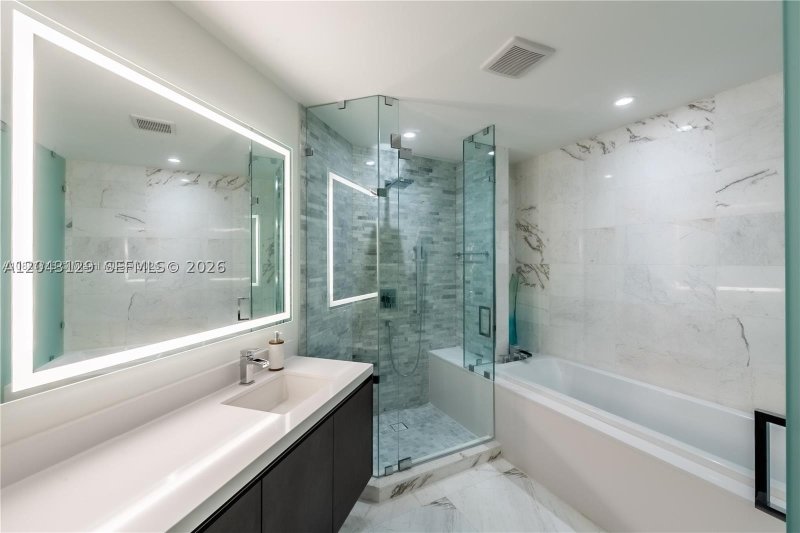 Condo for sale at Paramount Miami WorldCenter 3308