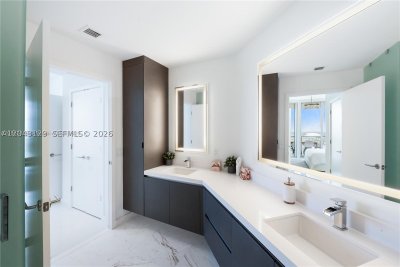 Comprar apartamento en Paramount Miami WorldCenter 3308