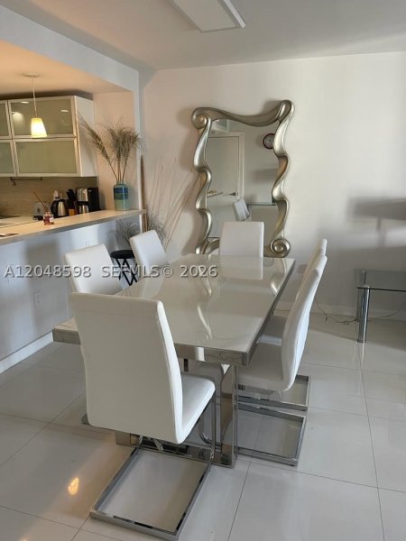 Apartment for rent at Arlen Beach 1411