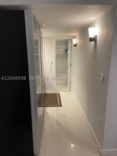 Apartment for rent at Arlen Beach 1411